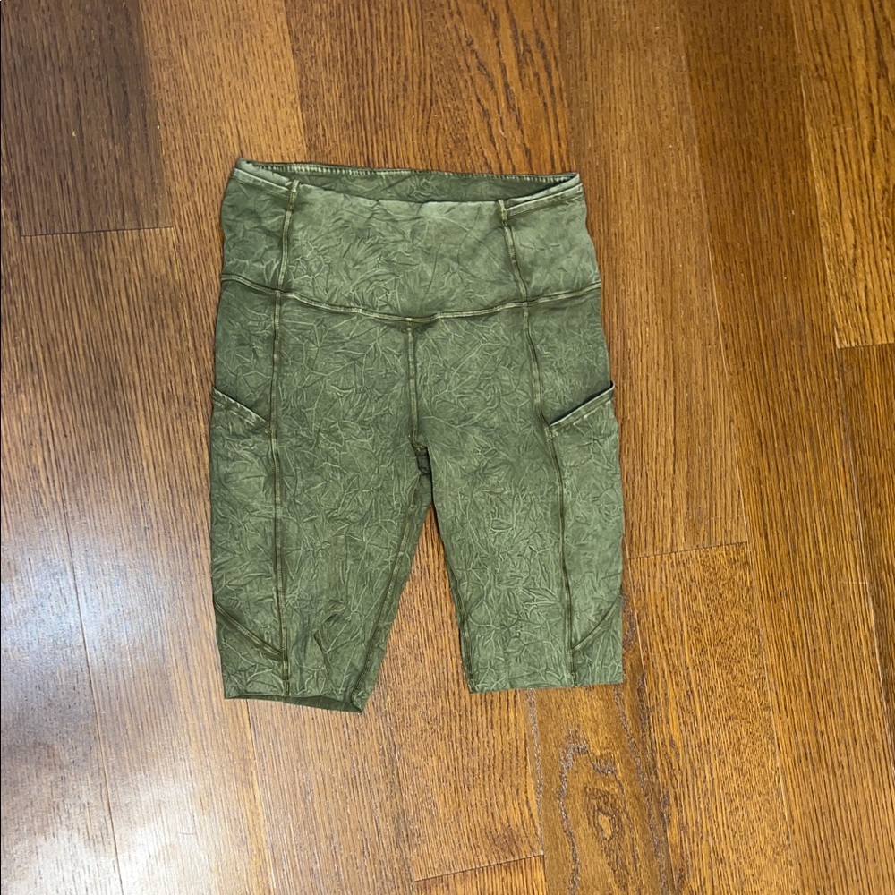Lululemon Athletica Forest Green Bike Shorts